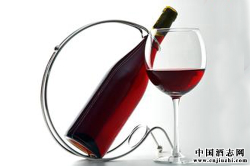 樹莓酒健康價值 果酒迎來發(fā)展機遇